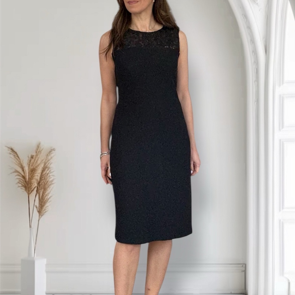 ST. JOHN Evening Cocktail Sleeveless Sequin Dress size 8